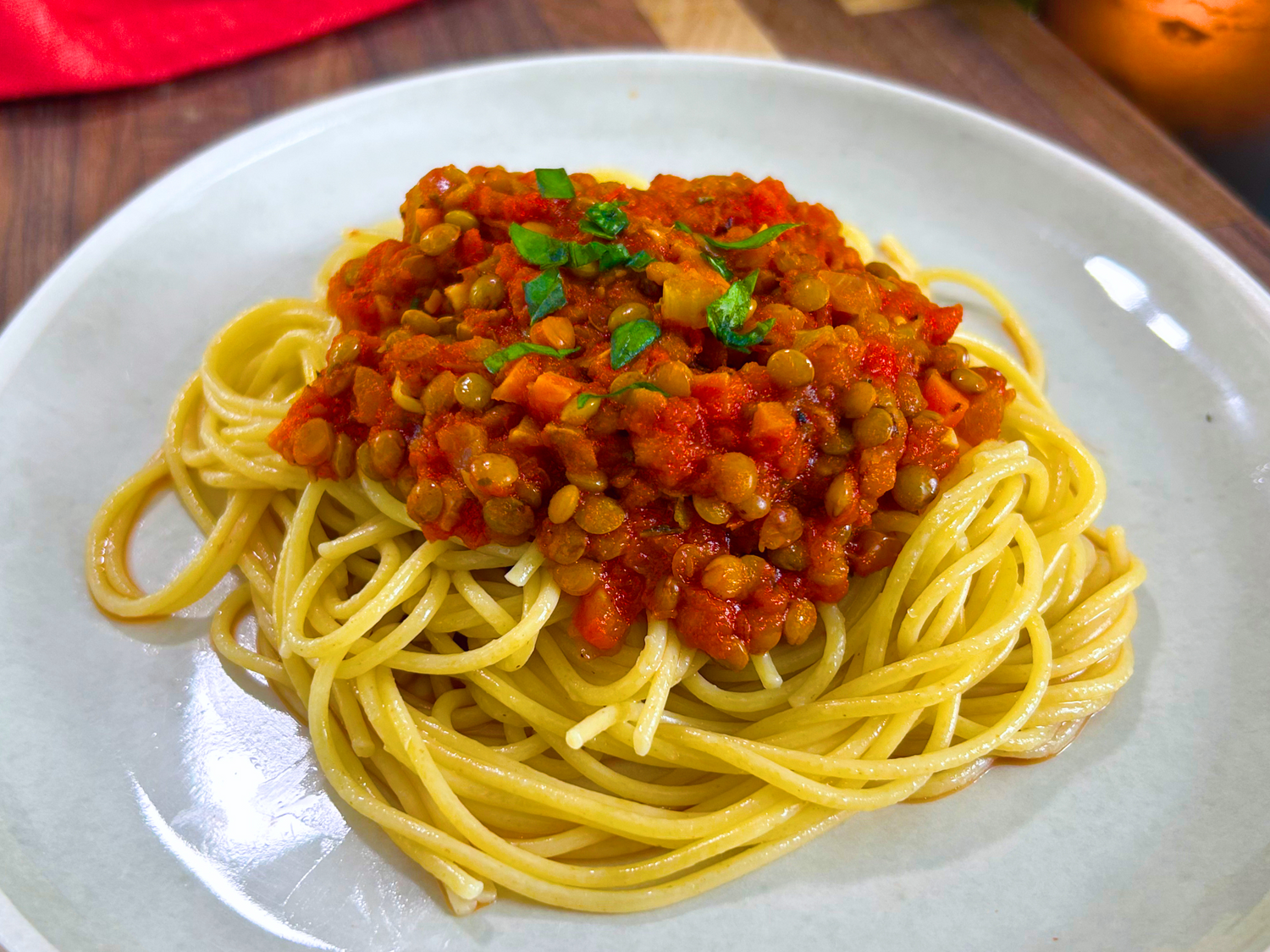 Hearty Lentil Bolognese: Plant-Based Iron in Every Bite