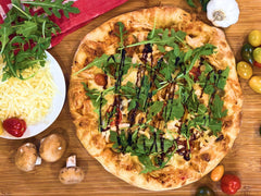 Pizza Primavera de verduras: Una comida familiar llena de color y nutritiva